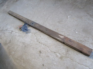 Cast iron post bell on 7ft crossbea...