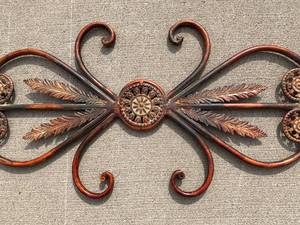 lot 33 image: Decorative Metal Wall Art - a