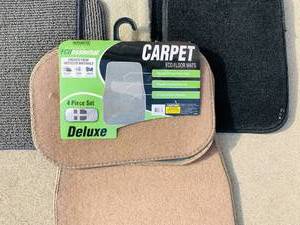 lot 104 image: Auto Floor Mats