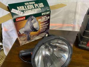 lot 65 image: Heater and Spotlight