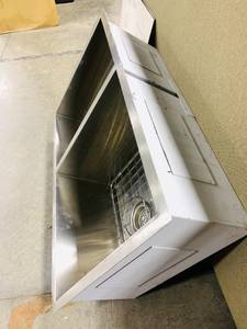 lot 161 image: Stainless Steel 2 Compartment Sink