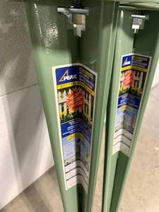 lot 140 image: 2 Adjustable Post Supports