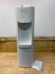 lot 75 image: GLACIER BAY White Top Load Water Dispenser
