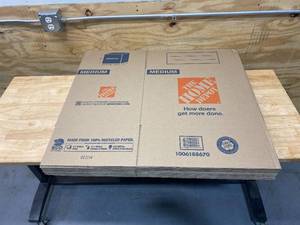 lot 80 image: HOME DEPOT Lot of 10-  21 in. L x 15 in. W x 16 in. D Medium Moving Box with Handles