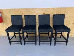 lot 85 image: NEW CLASSIC FURNITURE Lot of 4- Glam Dining Chairs