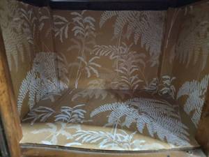 lot 31 image: Mid-Century Oak Nightstand