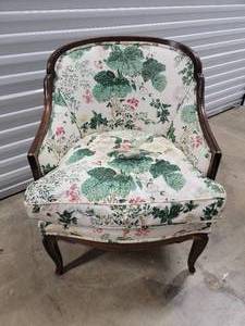 lot 32 image: Victorian Upholstered Slipper Chair