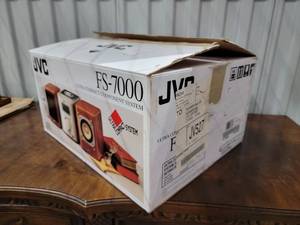 lot 44 image: JVC Ultra Compact Component System FS-7000