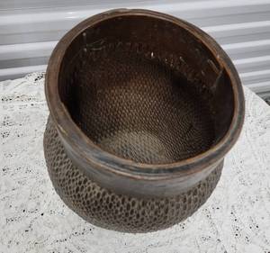 lot 24 image: Antique Chinese Fishermans Basket