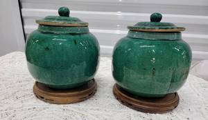 lot 1 image: Emerald Glaze Chinese Lidded Jars on Stands