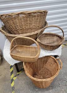 lot 72 image: Woven Basket and Hamper Collection