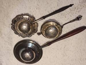 lot 12 image: Old English Sterling Silver Tea Strainers