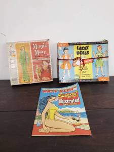 lot 182 image: Assortment Of Paper Dolls