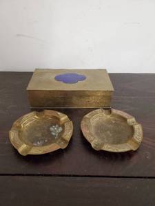 lot 220 image: Brass Box And Two Ashtrays