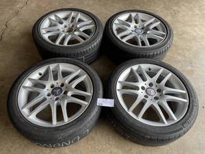 lot 01 image: Mercedes Rims with Tires 17 Staggered configuration