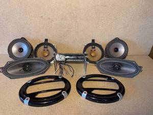 lot 20 image: Pioneer Super-Tuner III AMFMCD Radio with miscellaneous car speakers. (Tested and Works)