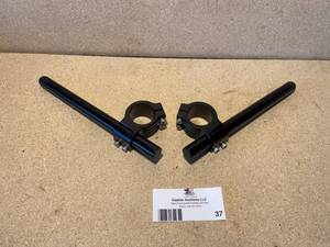 lot 37 image: Motorcycle Caf Racer Drop Fork Mounted Clamp Handlebars