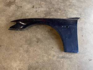 lot 40 image: Fender for 2001-2007 BMW E65E66 745iLi, 750iLi, and 760iLi