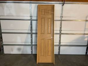 lot 54 image: 24x80 Pre-Hung Interior Door, Hollow-Core, Oak Appearance