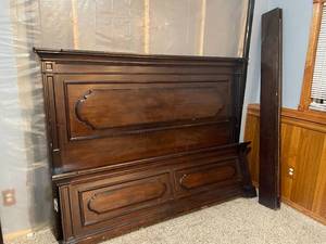 lot 61 image: King Bed Set, Solid Wood with Headboard, Footboard, and Side Rails