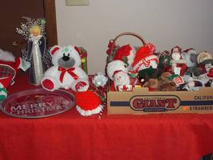 Christmas lot includes plush Santa...