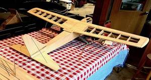 lot 21 image: SIG Kavalier mid-wing balsa RC Mode...