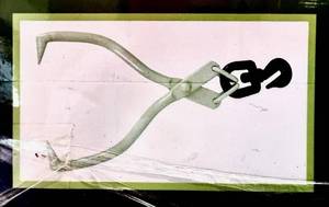 lot 31 image: New in box 20 HD skidding tongs...