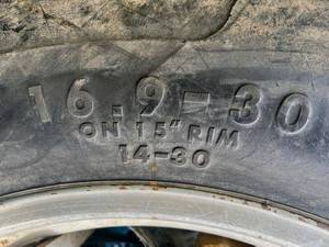 lot 86 image: Tractor chains - tire size shown...