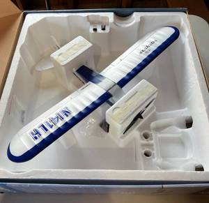 lot 113 image: New never flown Horizon Hobbies SPO...