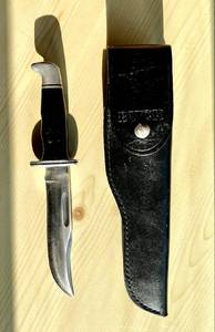 lot 81 image: Buck Knife, 10 14 long, good condition