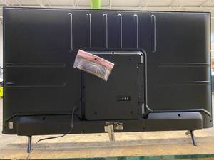 lot 978 image: 55R6G Hisense - 55 Class R6G Series LED 4K UHD Smart Roku TV (TECHNICIAN TESTED LIKE-NEW, WHITE SPOTS)