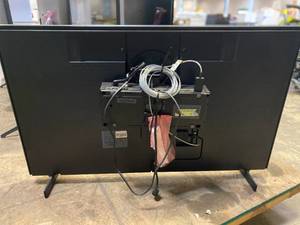 lot 994 image: QN43LS03TAF 43 Class The Frame QLED 4K UHD HDR Smart TV (TECHNICIAN TESTED IKE-NEW