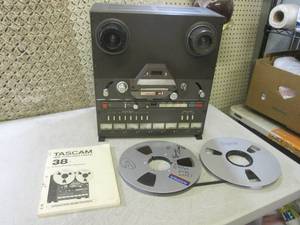lot 1 image: (FS) Vintage Tascam Model 38 Reel t...