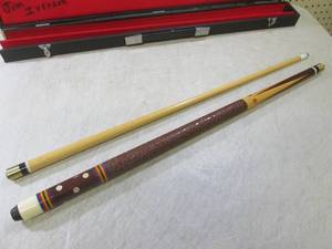 lot 7 image: (C-2) 2pc Pool Cue with Case (Case ...