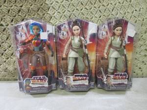 lot 20 image: (BSB) 3 Star Wars Action Figures in...