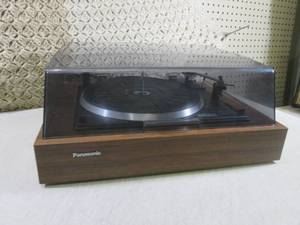 lot 57 image: (RM2) Panasonic Model SL-H 201 Auto...