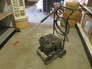 lot 130 image: (BR1) Coleman Powermate 2100 PSI Pr...