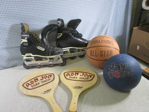 lot 174 image: (D-1) Pair Bauer Professional Pro C...