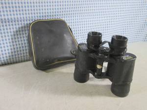 lot 196 image: (EC1) Sans & Streiffe Guardsman Bin...