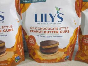 lot 204 image: (B-1) 7 Bags Milk Chocolate Style P...