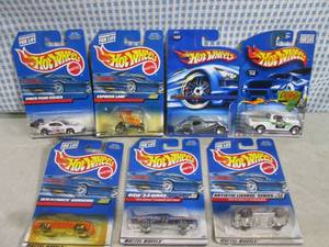 lot 245 image: (EC1) Assorted Hot Wheels in Packag...