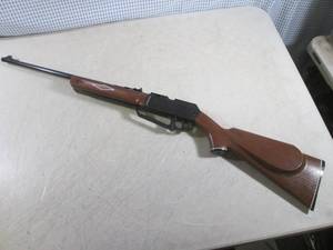 lot 260 image: (B-2) Daisey Powerline 880 .177 Cal...