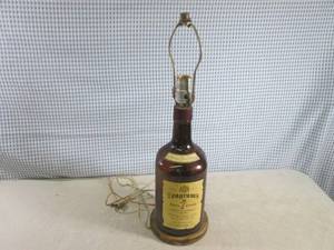 lot 280 image: (BS) Seagrams 7 Bottle Lamp...