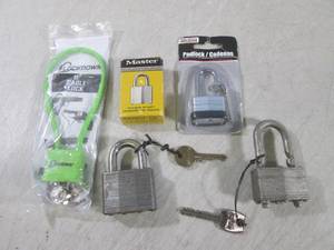 lot 297 image: (BSB) Assorted Locks with Keys...