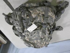 lot 298 image: (F-1) Digital Camo Military Back Pa...