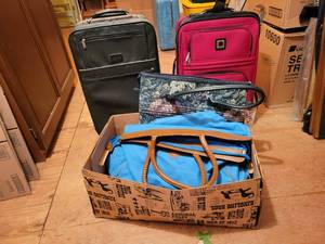 lot 88 image: (2) Rolling Soft Side Suitcases  Lot of Assorted Bags - NO SHIPPING