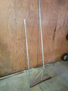 lot 205 image: Aluminum Snow Roof Rake - NO SHIPPING
