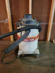 lot 156 image: Shop-Vac WetDry Vacuum - Tested and Works - NO SHIPPING