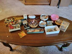 lot 22 image: Large Lot of Assorted Costume Jewelry and More