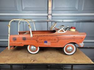 lot 1 image: 1959 Murray Fire Truck Pedal Car